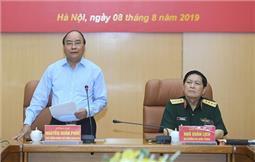 Thủ tướng Chính phủ làm việc với Bộ Quốc phòng